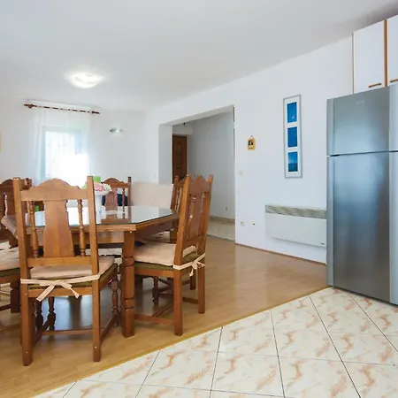 公寓 Three-bedroom In 皮罗瓦茨